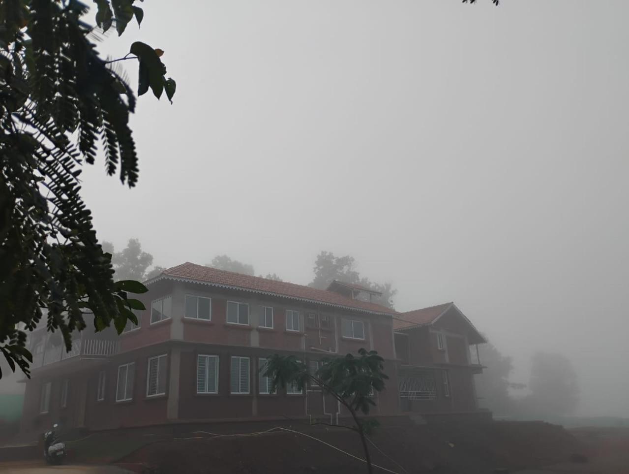 Vanvarsha Resort Chandoli Екстериор снимка