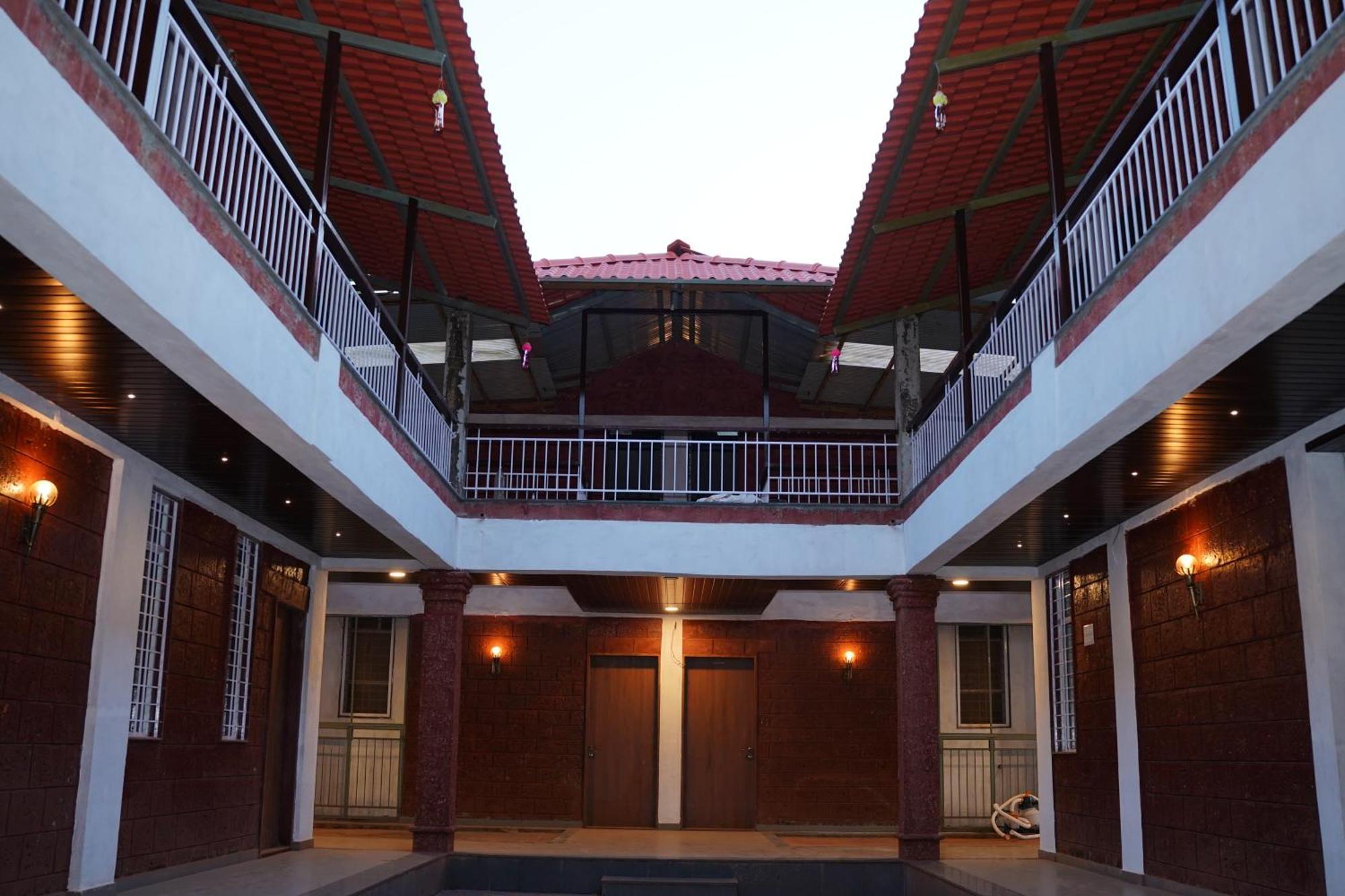 Vanvarsha Resort Chandoli Екстериор снимка